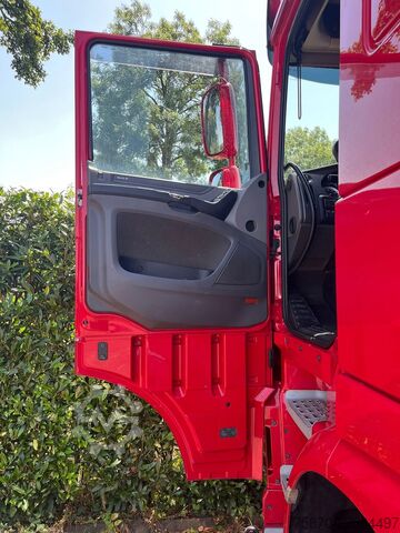 Standard-SZM DAF XF 460 FT INTARDER