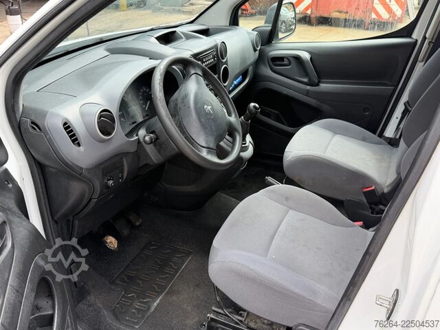 Panel van Peugeot Partner 1.6 55kw EURO5