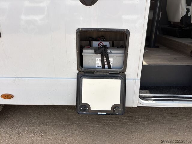 Teilintegriertes Wohnmobil Roller Team Kronos Fit 281P | Ford Transit 2.0 TDCi 165 CV Automatico |
