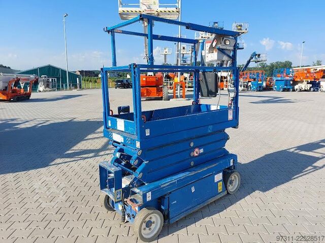 Scherenhebebühne SkyJack SJIII 3219