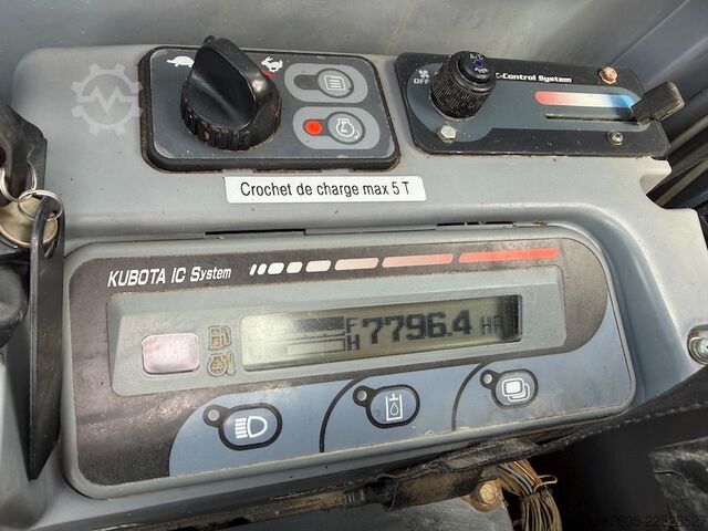 Midi-Bagger Kubota KX 080-3