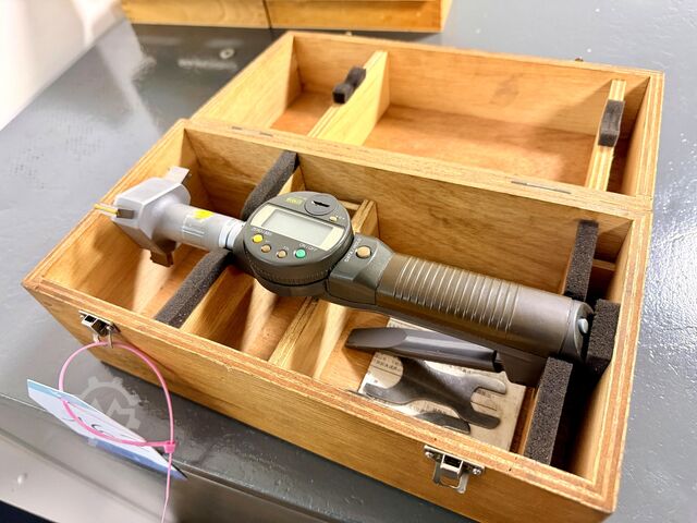 Posten Dreipunkt-Innenmikrometer MITUTOYO Three-Point Internal Micrometer