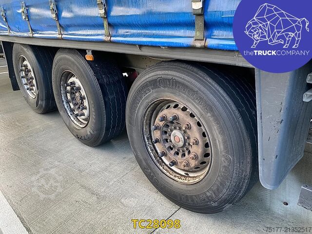 Sliding tarpaulins Schmitz Cargobull 