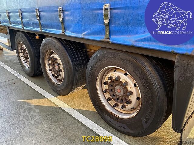 Sliding tarpaulins Schmitz Cargobull 