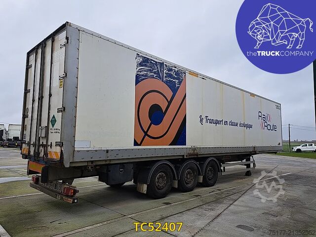 Container transportation Fruehauf 