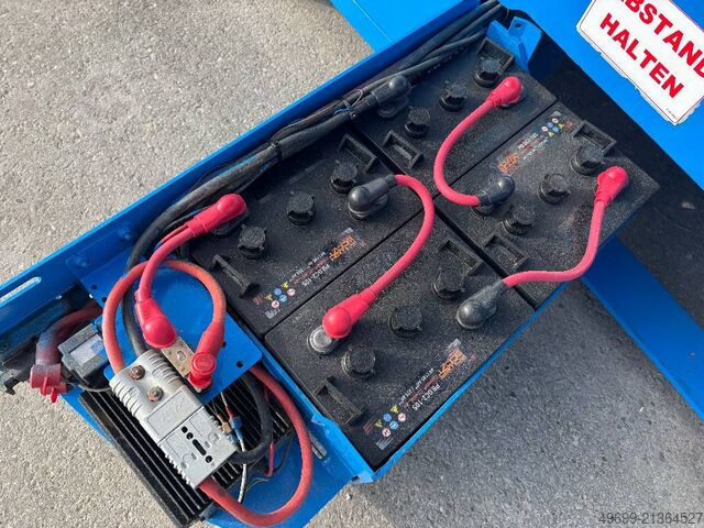 Scissor lift Genie GS 3246 - 11,60m Scherenarbeitsbühne *Akku neu*