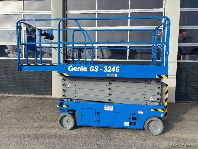 Scissor lift Genie GS 3246 - 11,60m Scherenarbeitsbühne *Akku neu*