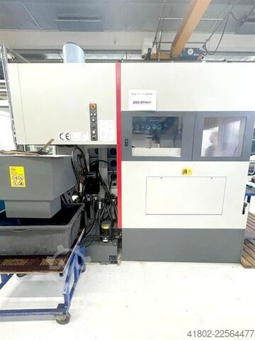 Bearbeitungszentrum - Universal QUASER UX 300/15C