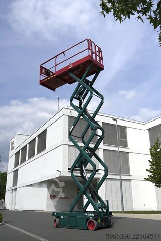Scissor lift Snorkel S4726E