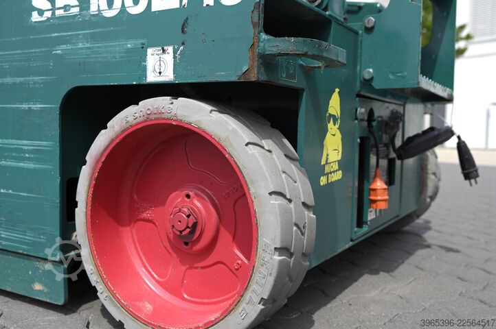 Scissor lift Snorkel S4726E