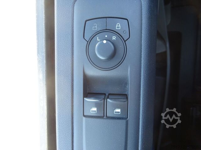 Kastenwagen FORD Transit Custom Kasten 280 L1H1 Trend Navi AHK