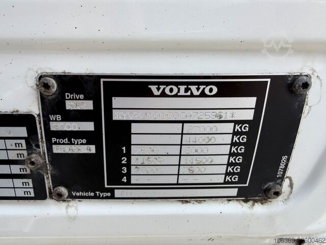 LKW mit Kofferaufbau VOLVO FM 330 6x2*4 Side opening 8.7 m