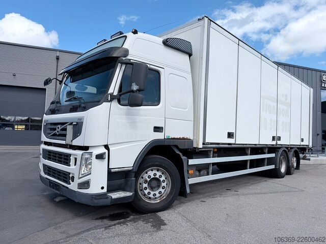 LKW mit Kofferaufbau VOLVO FM 330 6x2*4 Side opening 8.7 m
