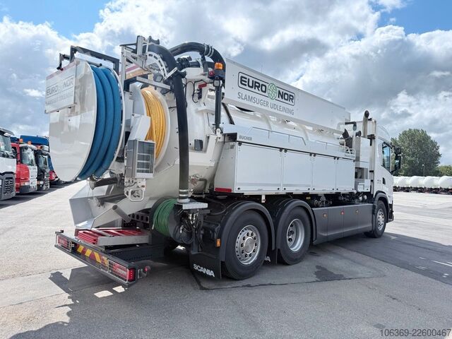Vacuum tank truck SCANIA G420 B6x2*4NB Bucher FlexLine CM100
