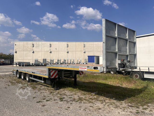 Low loader semitrailer Möslein ST 3 Plato 8,7  3 Achs Satteltieflader Plato 45 t GGfür Fertigteile, Baumaschinen