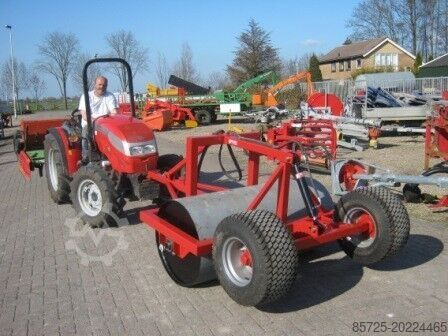 Smooth roller  Landrol Tuin en park
