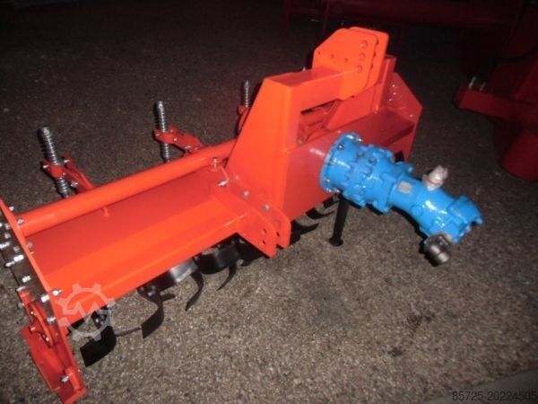 Soil tiller  Grondfrees