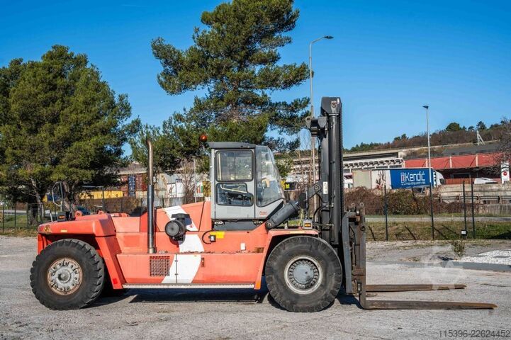 Heavy Forklift - Diesel Kalmar DCF 330-12 LB