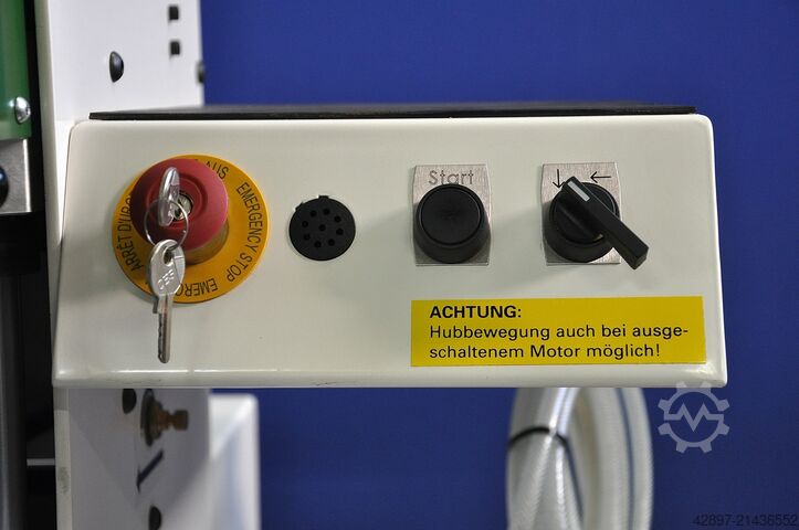 Cup hinge and line boring machine Grass Multiflex