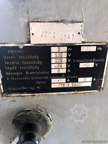 Innengewindeschneidmaschine Hüller Ultromat UG5