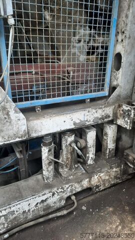 Produktionsanlage für Betonblöcke HENKE VARIANT 140/100