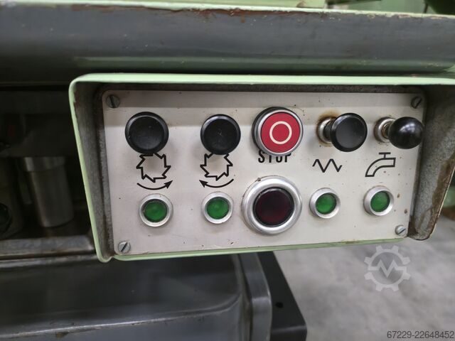 Universal milling and boring machine Acciera F4