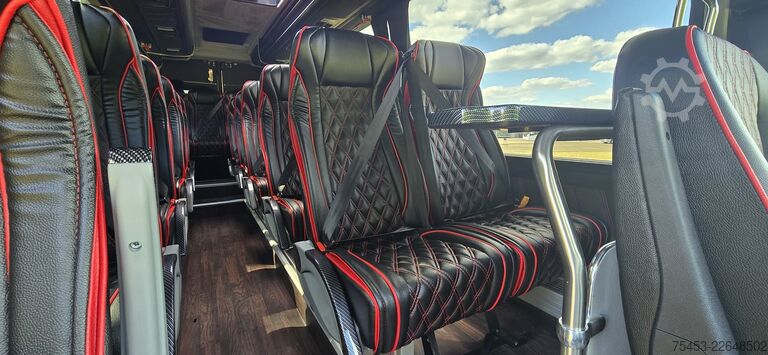 Minibus Mercedes-Benz Sprinter 517 Tourismus VIP 19+1+1 Plätze