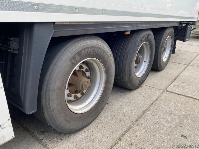 Refrigerated/freezer transport Krone SD SD / Flower Trailer / Thermo King SLXe 300 /...