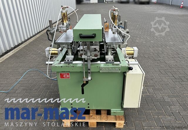 Oscillating multi-spindle drilling machine C.A.M.A.M. 