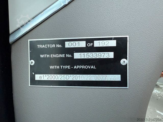 Traktor DEUTZ-FAHR Agrotron 7250 TTV VT52 Traktor