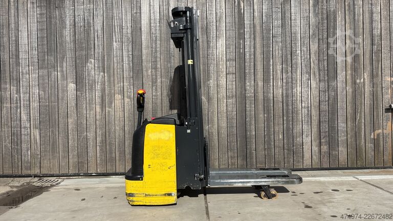 Doppelstockstapler mit Initialhub Komatsu CNI 14