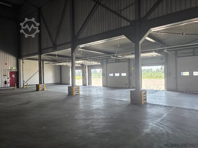 Demontierbare Lagerhalle mit Verladerampen, 234 m² Industrial warehouse 36 x 6,5