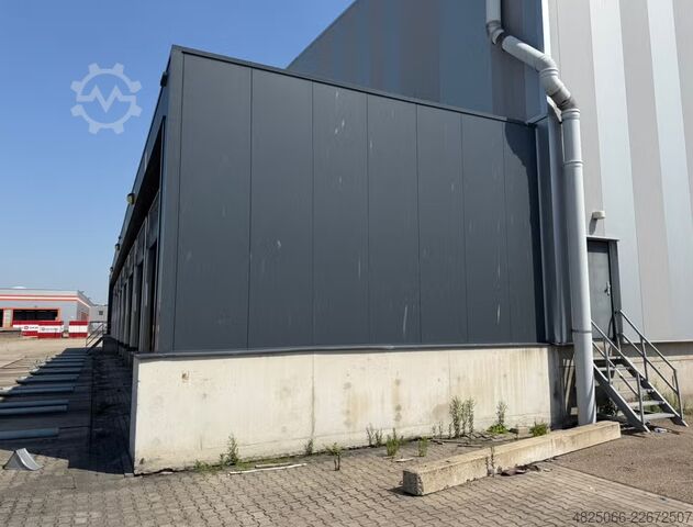 Demontierbare Lagerhalle mit Verladerampen, 234 m² Industrial warehouse 36 x 6,5