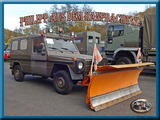 Kehrmaschine/Straßendienst Other Puch 230GE mit Schneeräumschild für den Winterdienst, ZAUGG Schneepflug