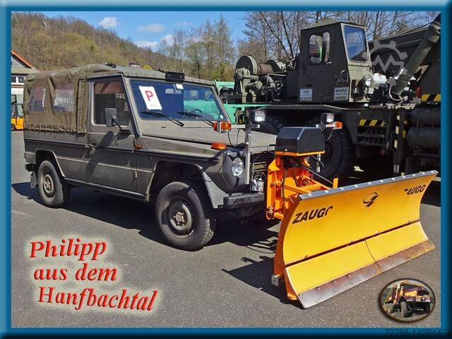 Kehrmaschine/Straßendienst Other Puch 230GE mit Schneeräumschild für den Winterdienst, ZAUGG Schneepflug