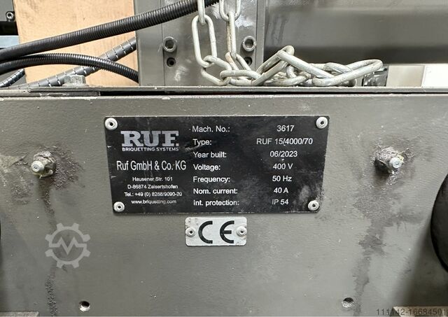 Brikettierpresse RUF 15/4000/70