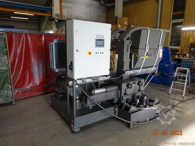 Brikettierpresse RUF 15/1700/150x60