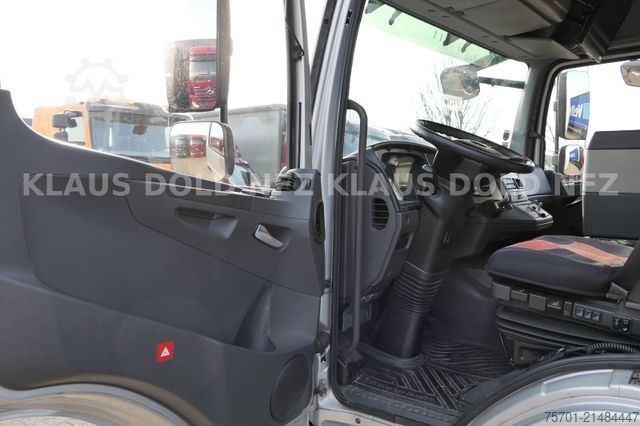 Car carrier truck MERCEDES-BENZ Atego geschloss. Autotransporter LBW Euro 6