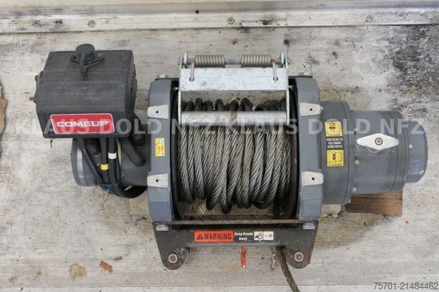 Car carrier trailer FGS geschlossener Autotransporter Doppelstock