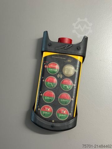 Car carrier trailer FGS geschlossener Autotransporter Doppelstock