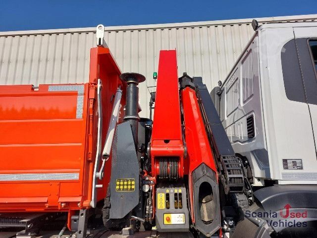 Dreiseitenkipper LKW IVECO X-WAY 460 AD  3-S-Kipper + Frontkran PK18002 EH