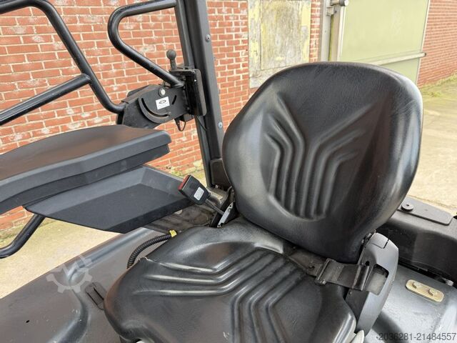 Elektro 4 Rad-Stapler Linde E20PH-01