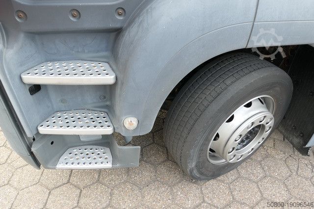 Flatbed truck with tarp MAN 26.400 TGS LL 6x2, LBW 2.0to., Klima, Navi