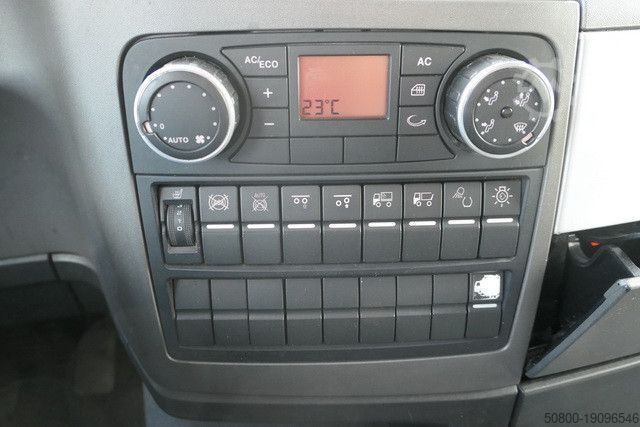 Flatbed truck with tarp MAN 26.400 TGS LL 6x2, LBW 2.0to., Klima, Navi