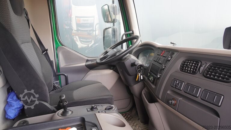 Suitcase DAF LF 180 CLOSED BOX 178.000KM