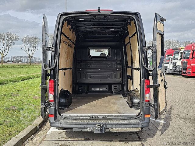 High-roof van M.A.N. TGE 3.140 ac automaat EURO6