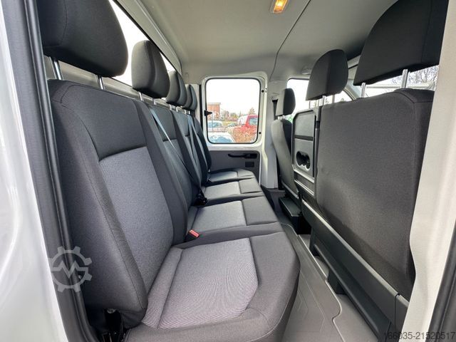 Pick-up van VW Crafter 35 Doka 4Motion L3 7Sitze/Sperre/AHK/SHZ