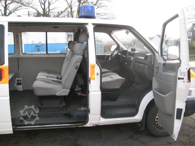 Sonstige VW T4 TDI 102PS lang 8-Sitzer Einsatzfahrzeug *AHK*