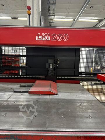 Laserschneidmaschine Amada AC 255NT  CNC Turret Punch Press+  tools