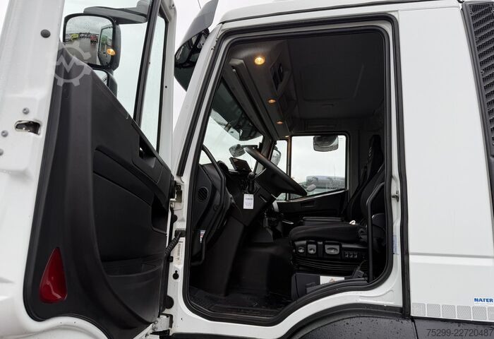 LKW mit Kofferaufbau Iveco 190S40 LBW Retarder AHK / Swiss-Vehicle